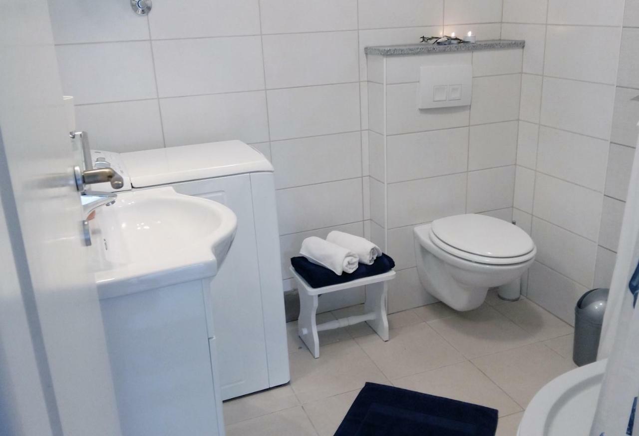 Studio Apartman Kacunic Сплит Экстерьер фото